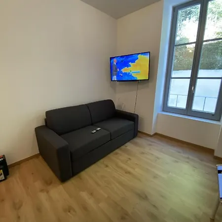 Des Thermes - T2 Apartment Royat